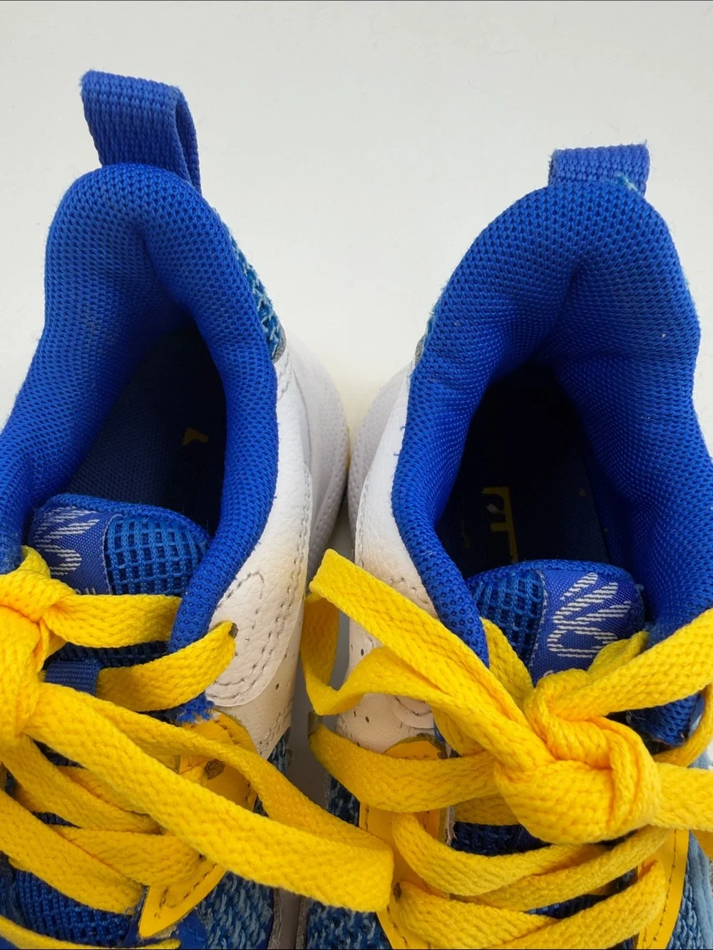 Under Armour Steph Curry 3Z 24 Pre-School Warriors Shoe Size 11K Team Royal Blue